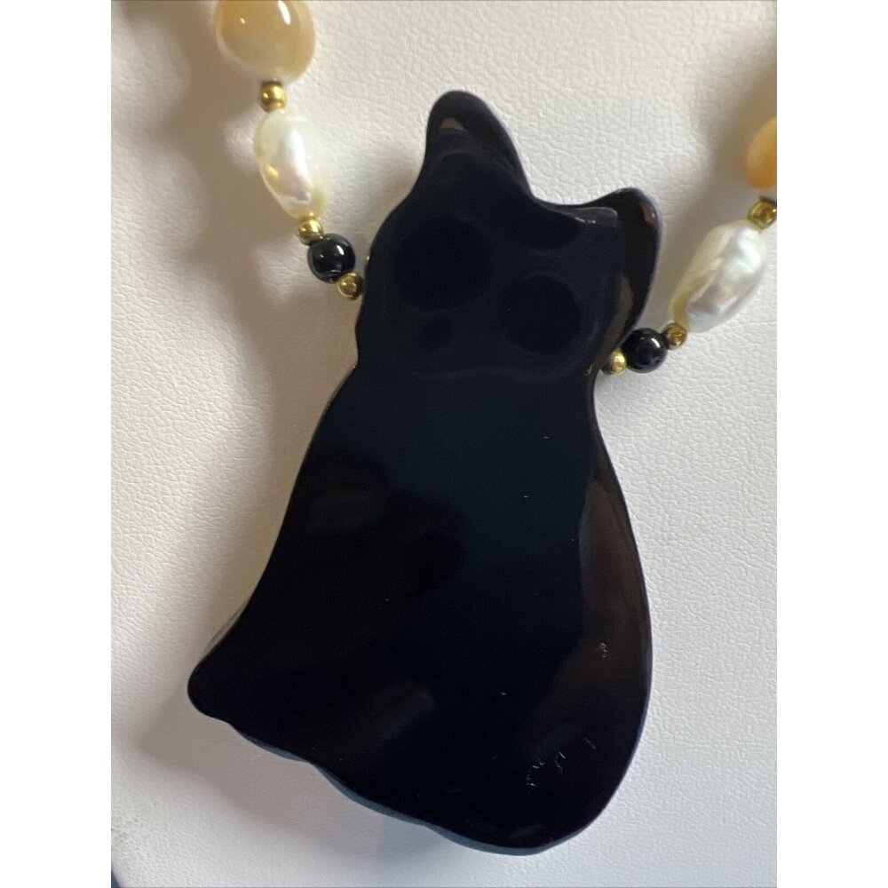 Vintage 80’sCat Motif Abalone Shimmer Inlay Mother Of Pearl Shell Puka Necklace - Picture 4 of 5